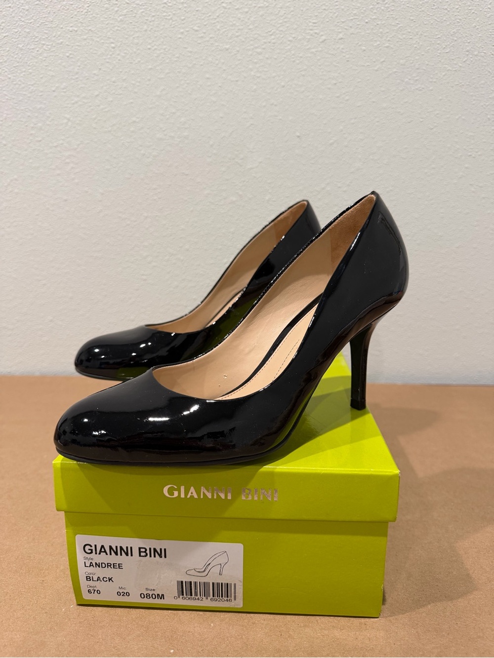 Gianni Bini Black Patent Leather Mid-Heel Pumps